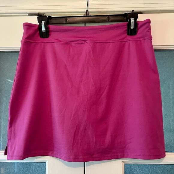 TRANQUILITY BY CC HOT PINK STRETCHY SKORT 💖🌺 - Picture 2 of 5